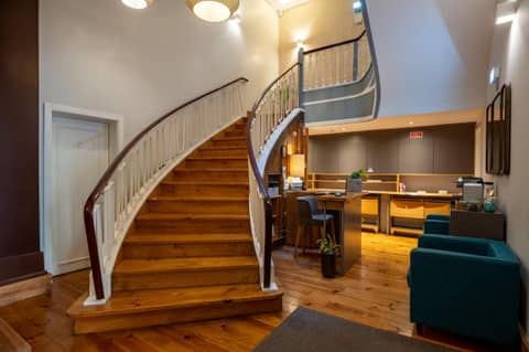Santa Catarina FLH Suites — recepcion & lobby