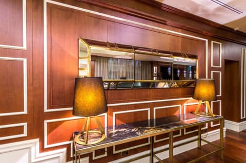 Hotel Century — recepcion & lobby