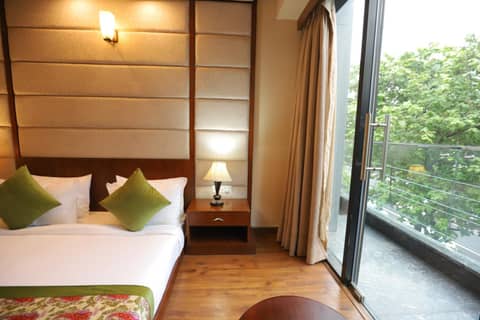 Hotel IP Royal By Qotel - A Luxury Hotel Near Yamuna Sports Complex — photo 4
