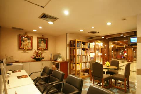 Bangkok Palace Hotel — photo 2