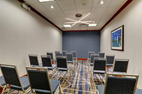 Hilton Garden Inn Indianapolis Airport — photo 2