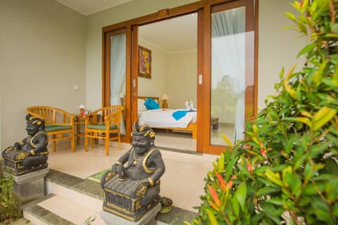 The Carik Bisma Ubud — hotel room