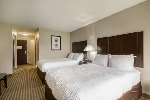 Spark By Hilton Cleveland Beachwood — photo 3
