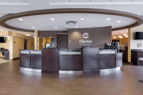 Spark By Hilton Cleveland Beachwood — photo 5