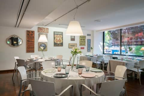Vincci Soma — dining