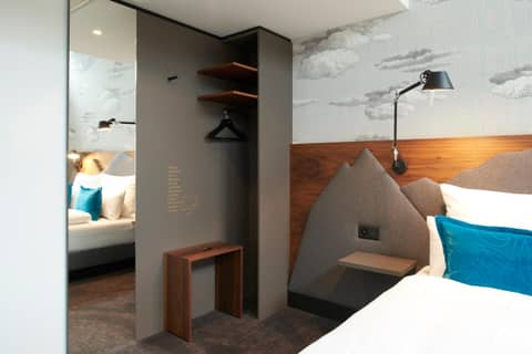 Motel One Zürich — photo 3