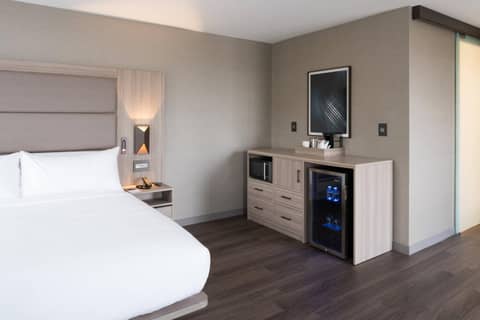 AC Hotel by Marriott Boston Cleveland Circle — photo 3