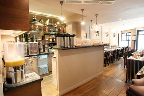 Hotel Albe Bastille — dining