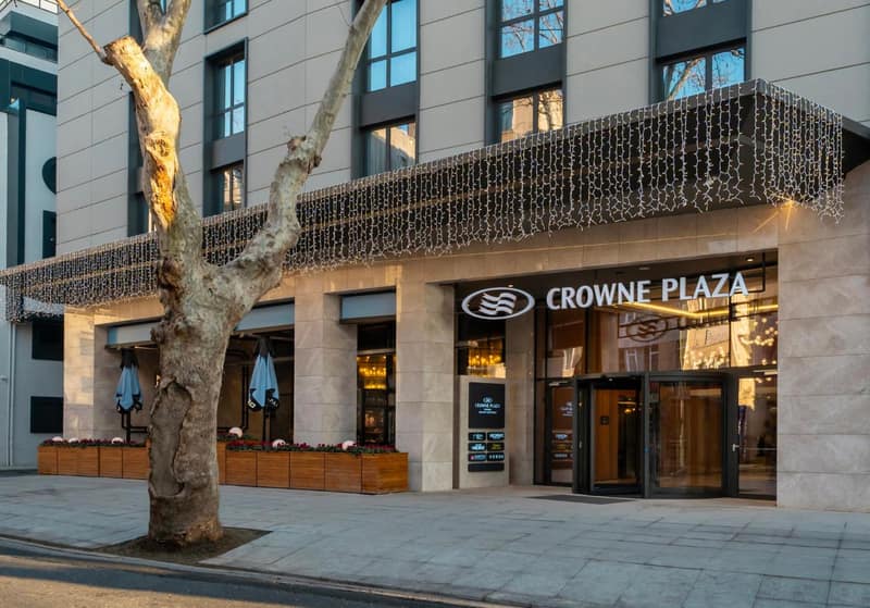 Crowne Plaza Istanbul - Ortakoy Bosphorus by IHG — building