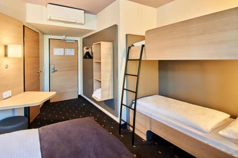 B&B HOTEL Frankfurt-Niederrad — photo 7