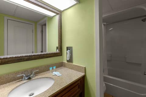 Monterey Bay Suites — photo 9