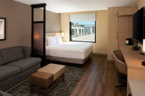 Hyatt Place Chicago Wicker Park — hotel room