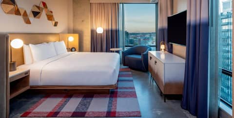 Hyatt Centric Downtown Portland — hotel room
