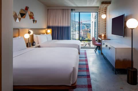 Hyatt Centric Downtown Portland — hotel room
