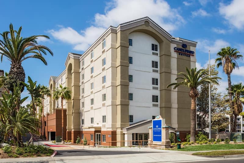 Candlewood Suites Anaheim - Resort Area by IHG — building
