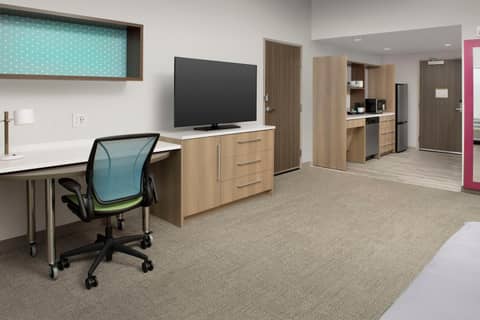 Home2 Suites by Hilton Fort Myers Airport — photo 7