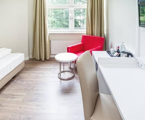 Hotel Domicil Hamburg by Golden Tulip — photo 9