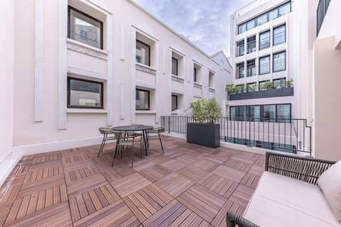 Aparthotel Quartier Libre Opéra — balance & terrace