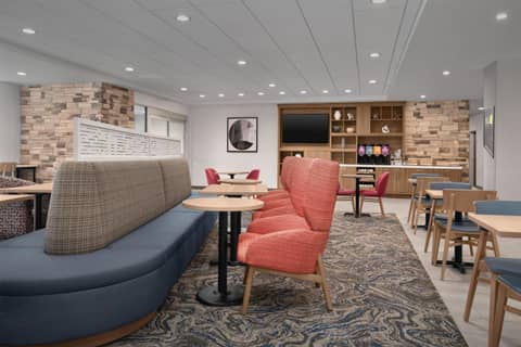 Home2 Suites By Hilton Columbus Easton — photo 8