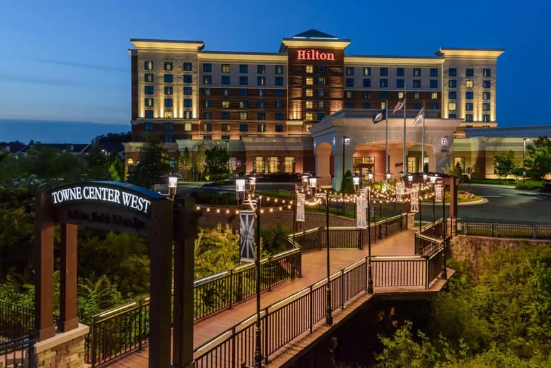 Hilton Richmond Hotel & Spa Short Pump — building