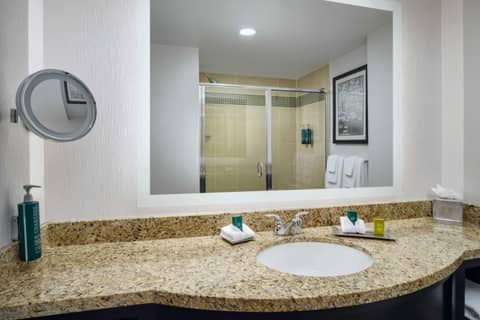 Hilton Richmond Hotel & Spa Short Pump — photo 4