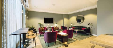 Hilton Brussels Grand Place — lounge