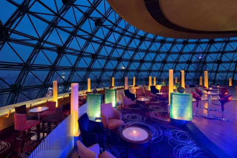 Radisson Blu Hotel Shanghai New World — photo 8