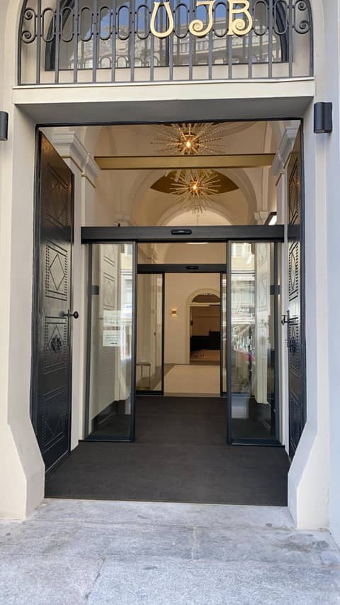 The Gold Bank — photo 5