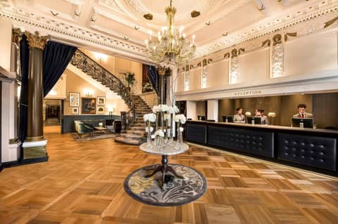 The Bailey's Hotel London Kensington — hotel reception