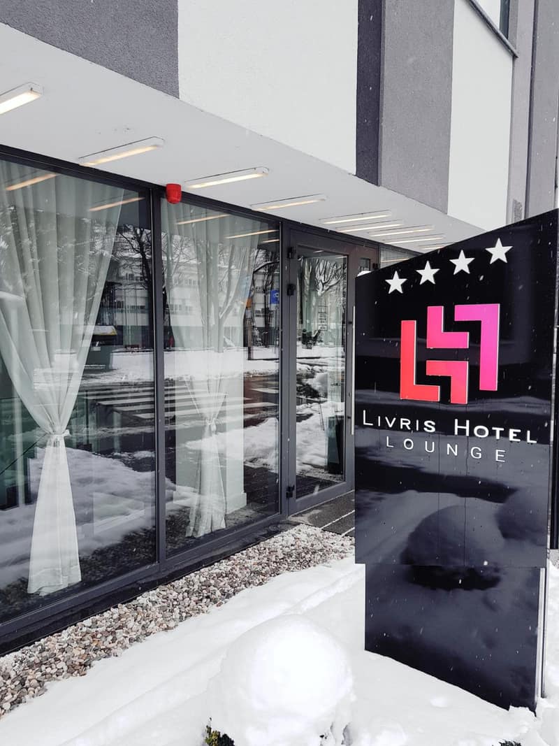 Livris Hotel — building