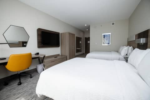 Holiday Inn Express & Suites Tampa Stadium - Airport Area by IHG — photo 8