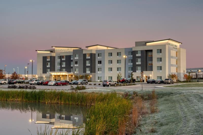 TownePlace Suites by Marriott Indianapolis Airport — building