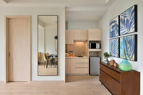 Citadines Arpora Nagoa Goa — kitchen