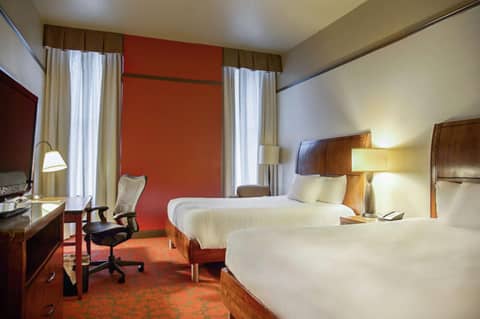Hilton Garden Inn Milwaukee Downtown — photo 8