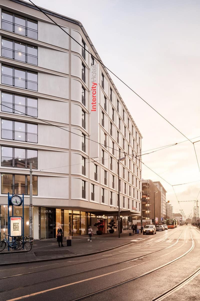 IntercityHotel Frankfurt Hauptbahnhof Süd — building