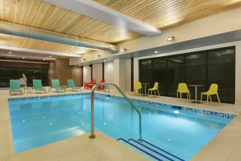 Home2 Suites By Hilton Portland Airport — photo 2