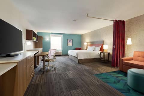 Home2 Suites By Hilton Portland Airport — photo 3