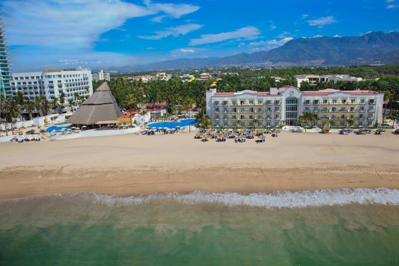 Krystal Vallarta — building