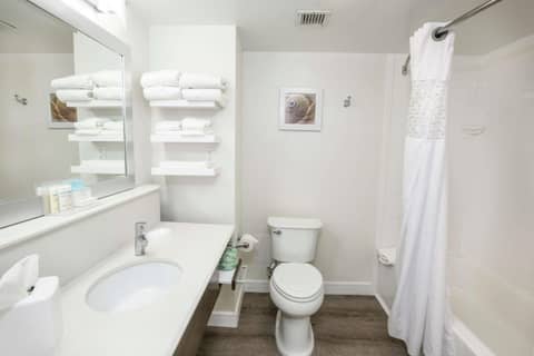 Hampton Inn Jacksonville - East Regency Square — photo 5