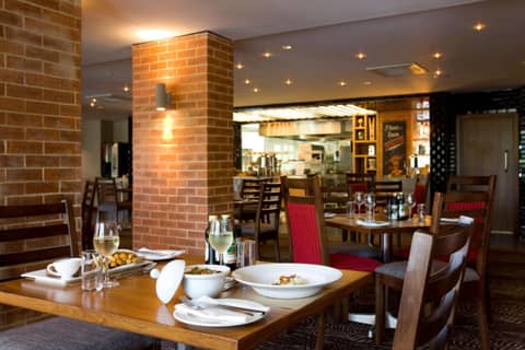 SunSquare Cape Town Gardens — dining
