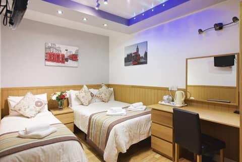 Linden House Hotel — hotel room