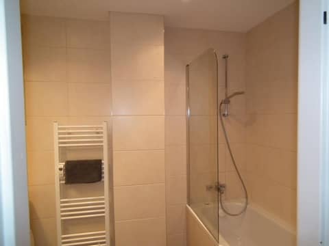Old Town spacious apartment — photo 5