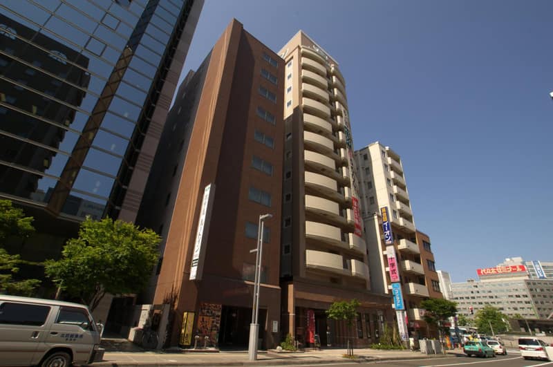 Hotel Route-Inn Sapporo Ekimae Kitaguchi — building