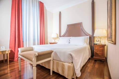 Golden Tower Hotel & Spa — photo 9