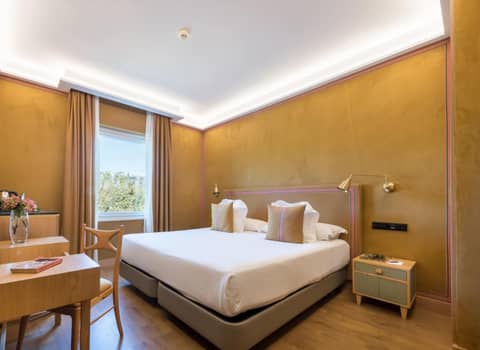Principe Pio — bedroom