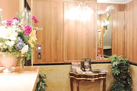 Hotel Città Di Milano — recepcion & lobby