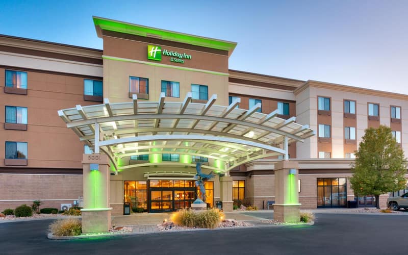 Holiday Inn & Suites Salt Lake City - Airport West by IHG — building