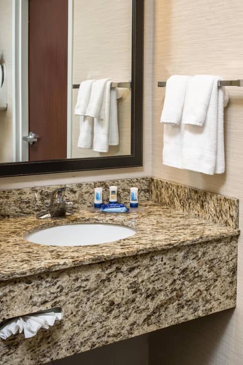 Fairfield Inn & Suites Jacksonville Airport — photo 5