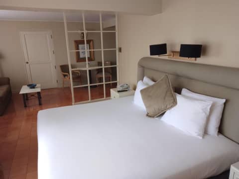 Suites del Bosque Hotel — photo 4