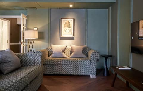 The Capital Hotel, Apartments & Townhouse - Small Luxury Hotels of The World — photo 3